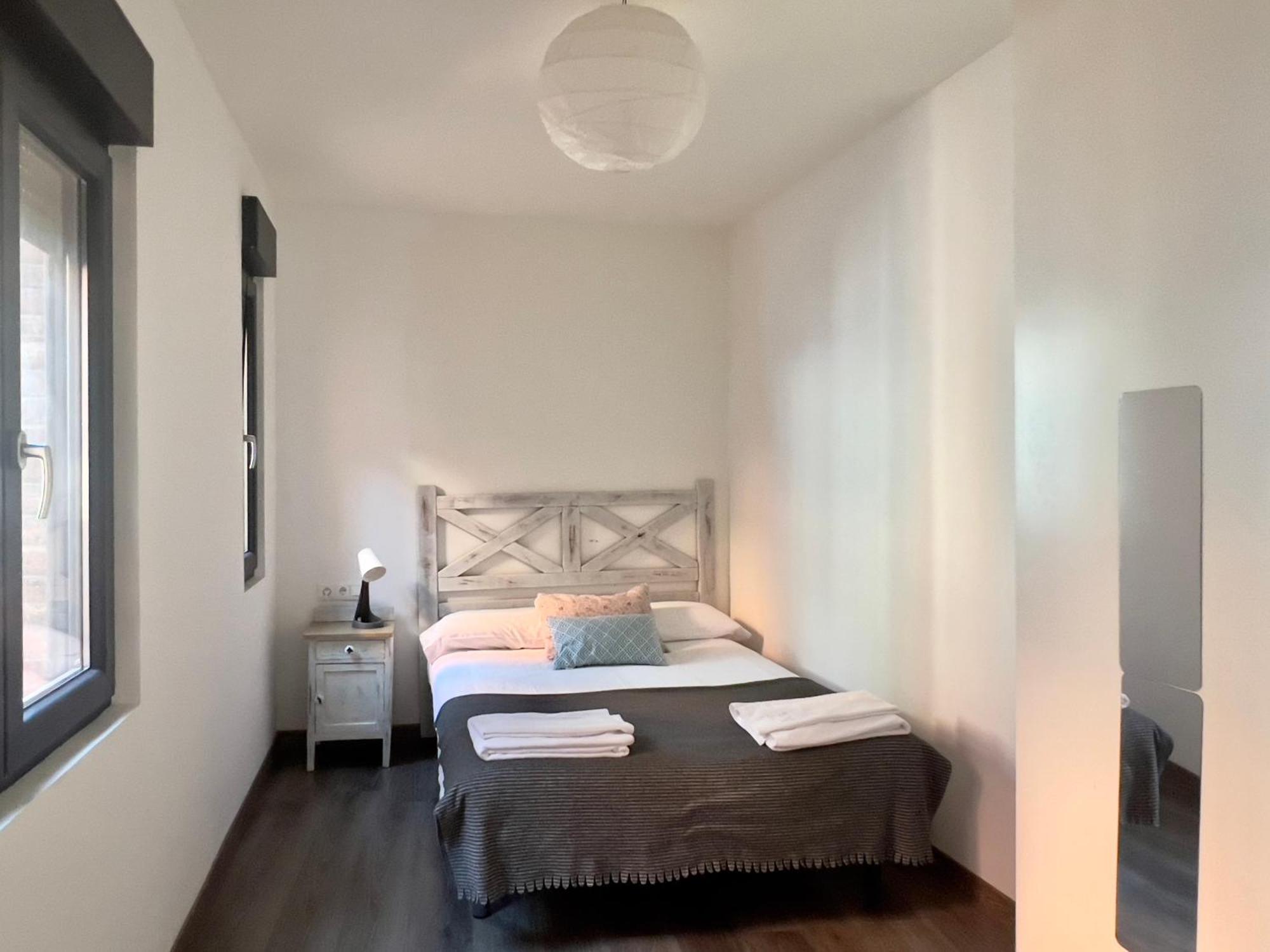 Apartament Housingleon Cardiles Zewnętrze zdjęcie